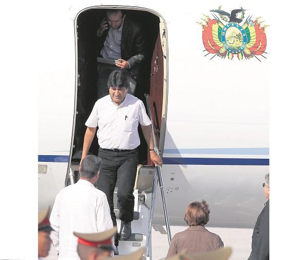 Evo Morales entrega hoy demanda marítima ante La Haya