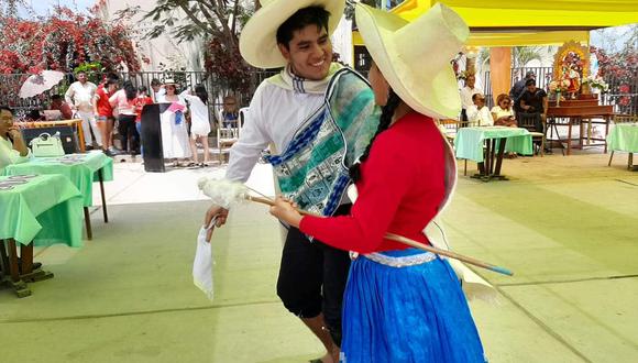 La marinera serrana estuvo presente en el concurso nacional en Yapatera.