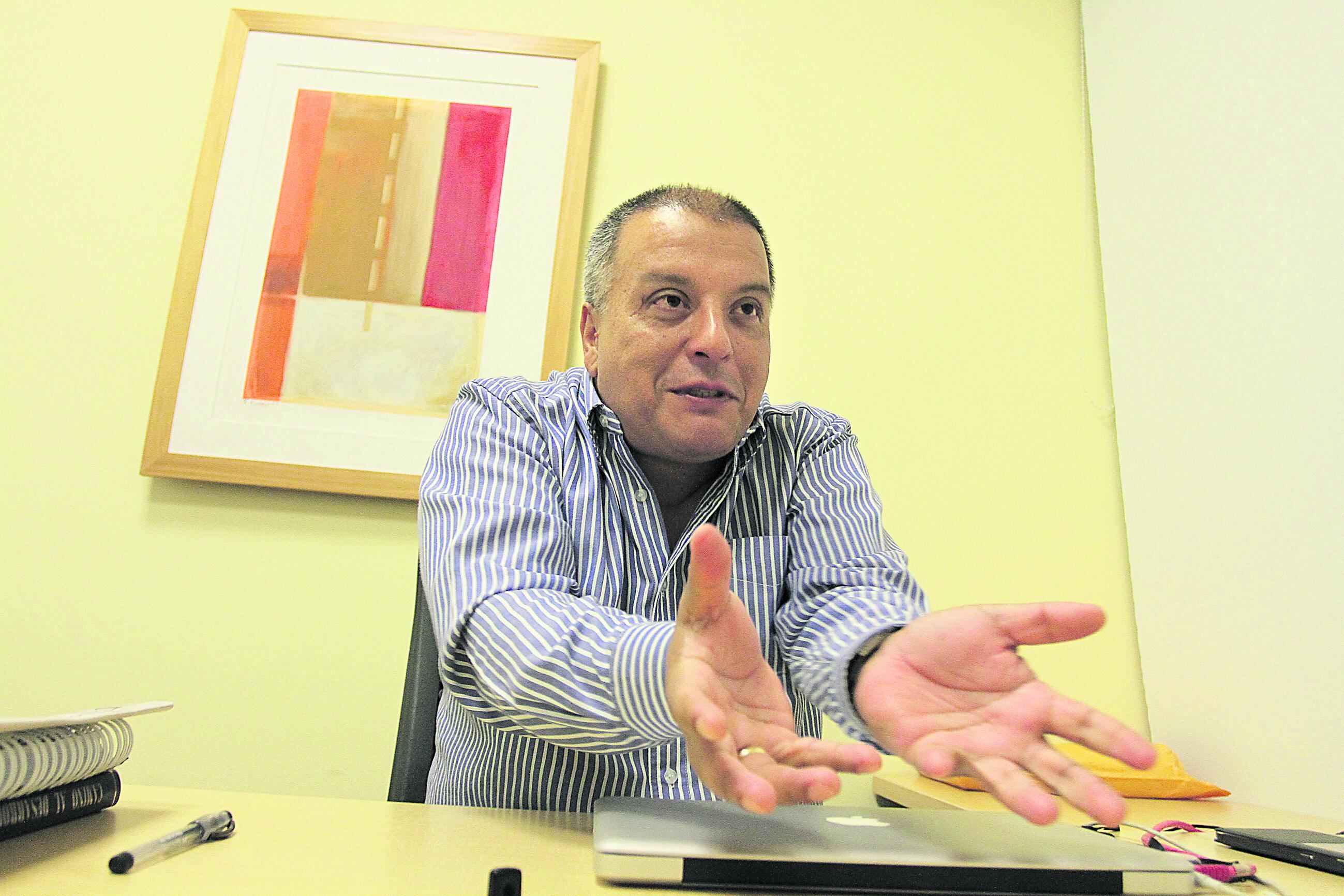 ​Von Hesse renuncia a precandidatura: “Yo confío en Daniel Urresti”