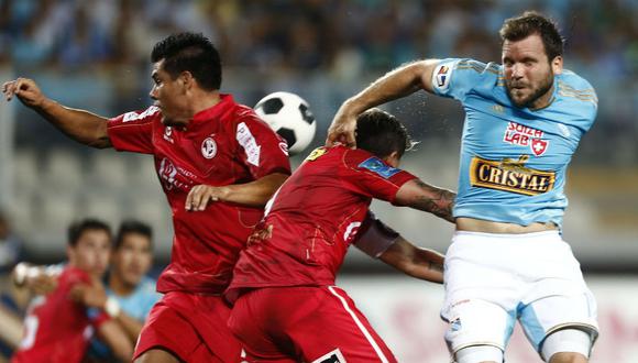 Sporting Cristal y Juan Aurich igualaron sin goles en el segundo playoff