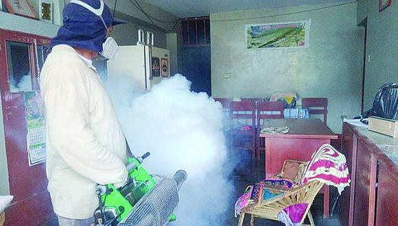 Intensifican fumigación por dengue en Casma