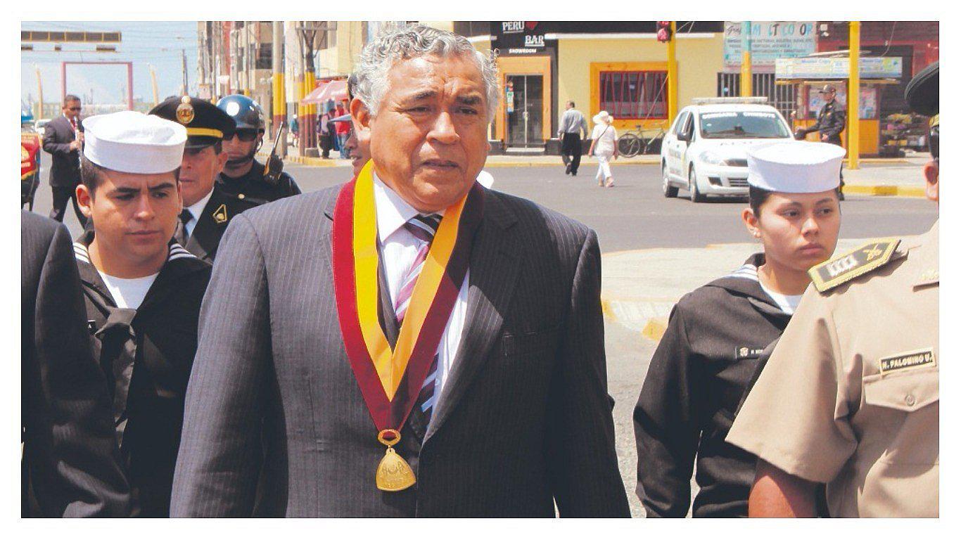 El JNE aún no remite credencial de Cortez como alcalde de la municipalidad del Santa