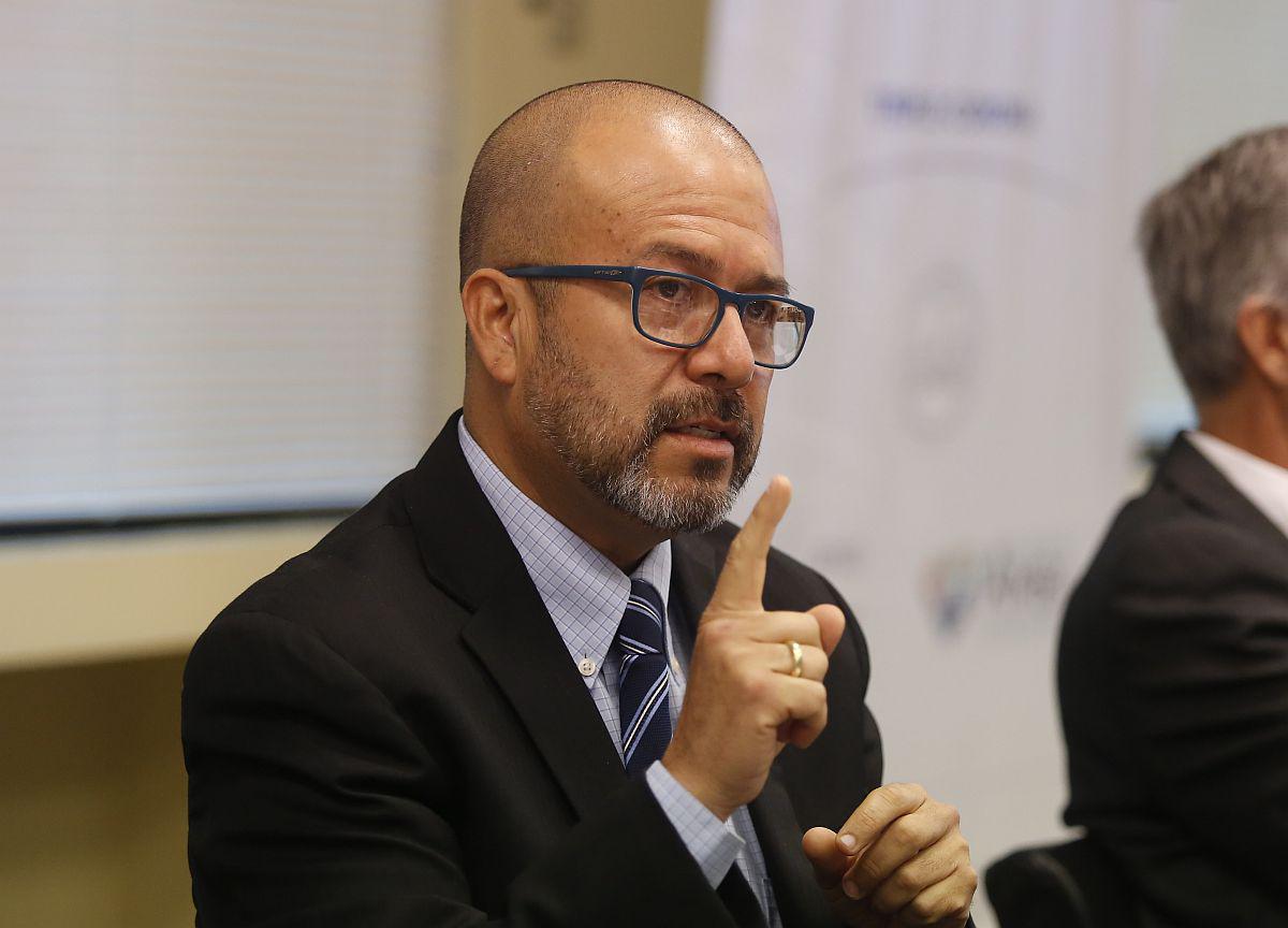 Víctor Zamora, ministro de Salud, dijo que su sector recomienda extender el aislamiento por coronavirus. (Foto: GEC)