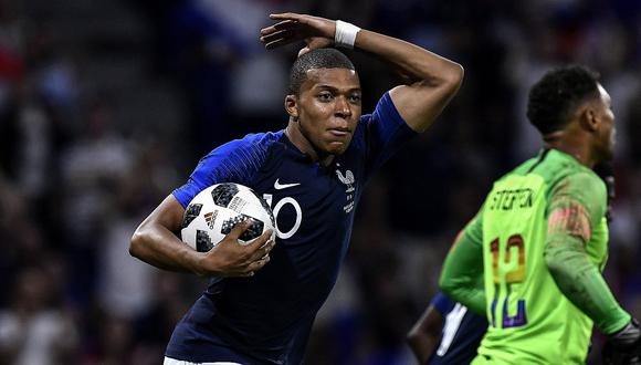 Francia no pudo contra Estados Unidos en casa y rescató un empate antes del Mundial