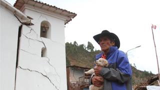 Dolor y desolación tras el sismo en Paruro - Cusco (FOTOS)