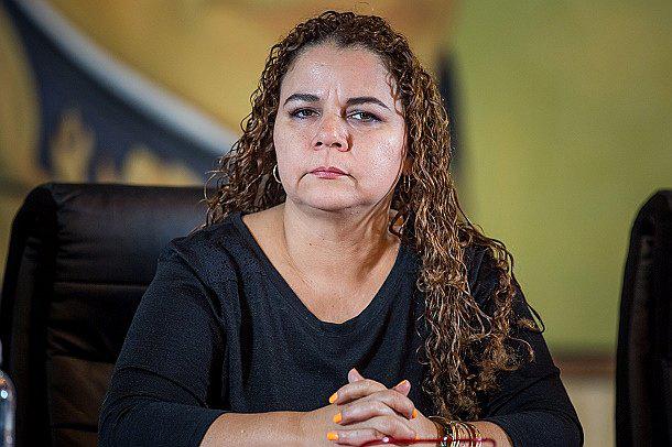 Venezuela: ​Ministra pide prohibir entrada a exMiss Universo y la llama "prostituta"