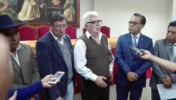 Protestan por falta de candidatos en debates  convocados en Tacna