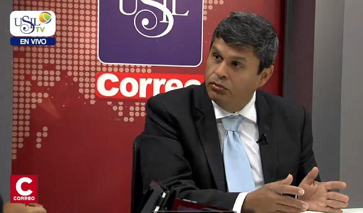 Nadine Heredia está en su derecho de impugnar agendas y no someterse a pericias, dice Gastañadui