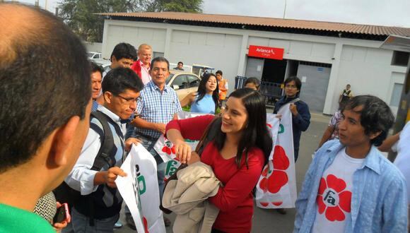 Partidos de izquierda se unen para apoyar la candidatura de Verónika Mendoza para el 2016 