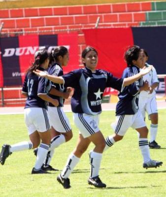 Sólo 2 campeonas en White