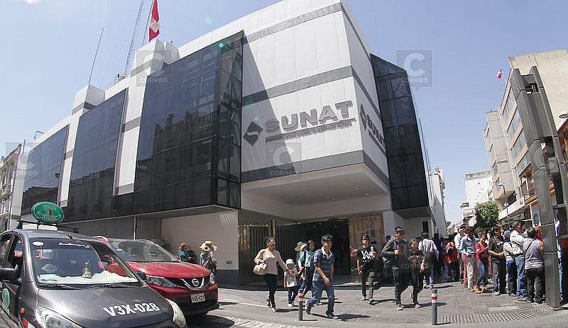 Empresarios de Arequipa rechazan contratación de Operador de Servicios Electrónicos 