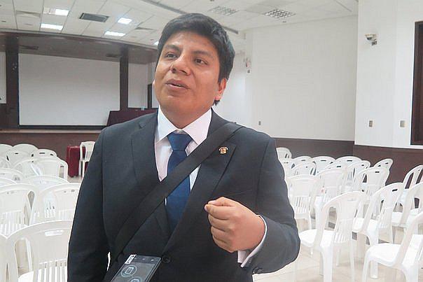 Facebook: Congresista Marvin Palma revela su voto del referéndum