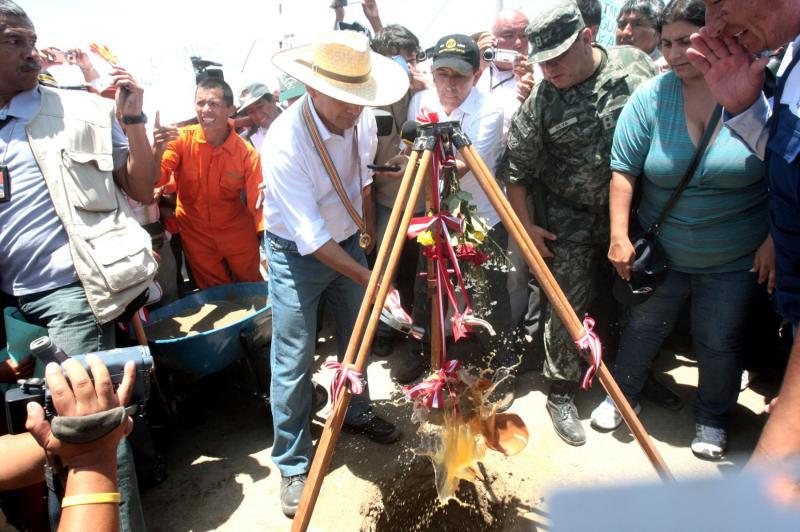 Ollanta Humala inaugura puente Tarapoto y Vía de Evitamiento