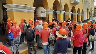 ​Obreros del programa Trabaja Perú exigen pagos