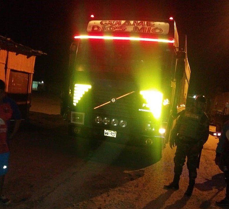 ​Transeúnte falleció tras ser atropellado por un camión en Tumbes