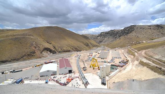 Graham también mencionó que en Arequipa la ejecución de proyectos de inversión es de 24%, pero en el Gobierno Regional es de solo 17% y en el Gobierno Nacional de 16%. (Foto: GEC)