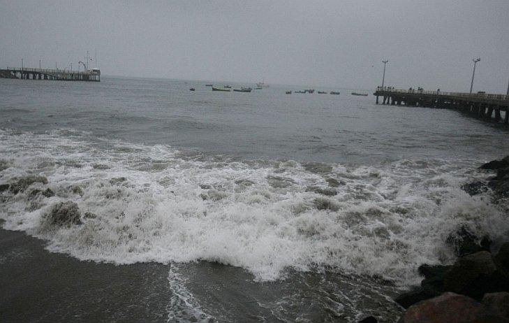 ​Alertan oleajes ligeros en litorales norte y centro