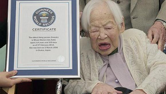 Japonesa de 114 años es reconocida como la mujer más anciana del mundo