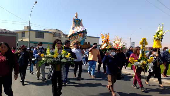 Con júbilo se celebró la festividad de San Pedro, patrono de los comerciantes de productos hidrobiológicos. (Foto: Adrian Apaza)