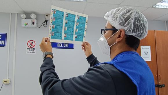 La planta del Reniec de Arequipa también imprime los DNI de Moquegua y Tacna