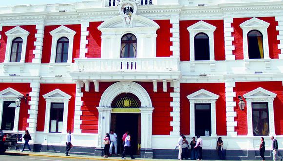 Sigue polémica por aumento de sueldos en la municipalidad de Trujillo 