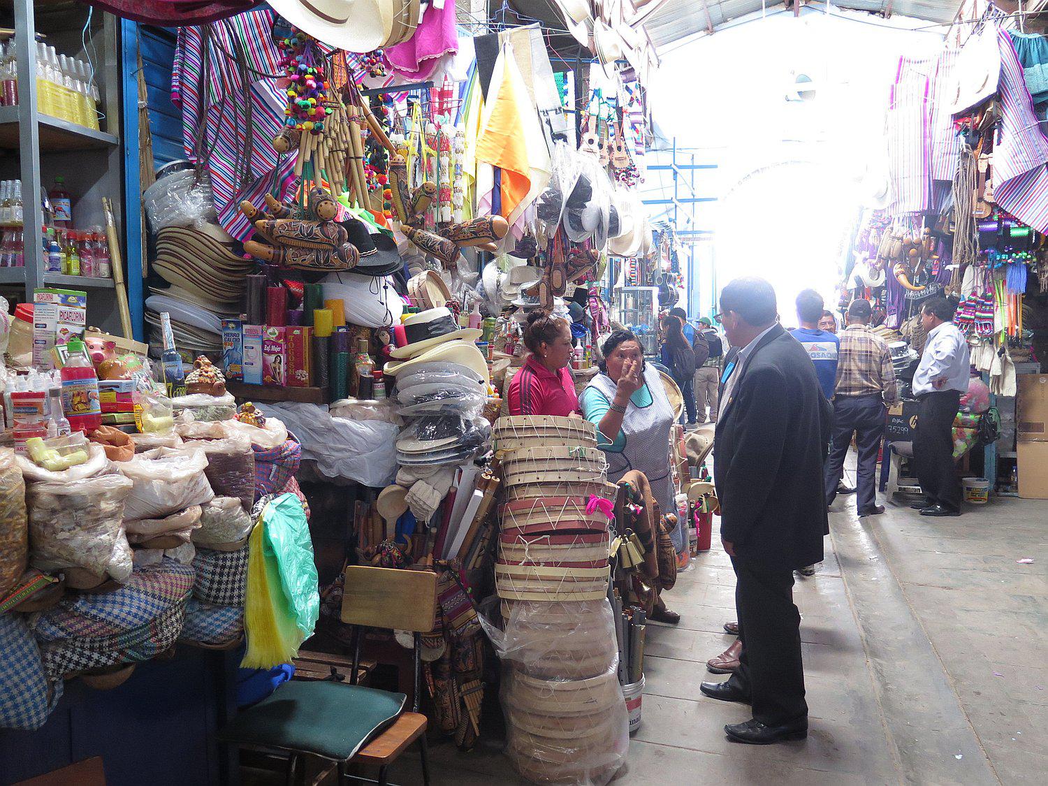 Declaran vacantes algunos puestos del mercado Andrés F. Vivanco