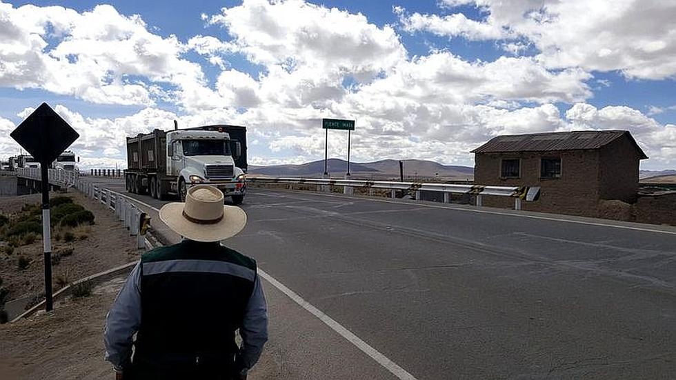 Sin agua potable y con desborde de pozos sépticos en Imata (FOTOS)