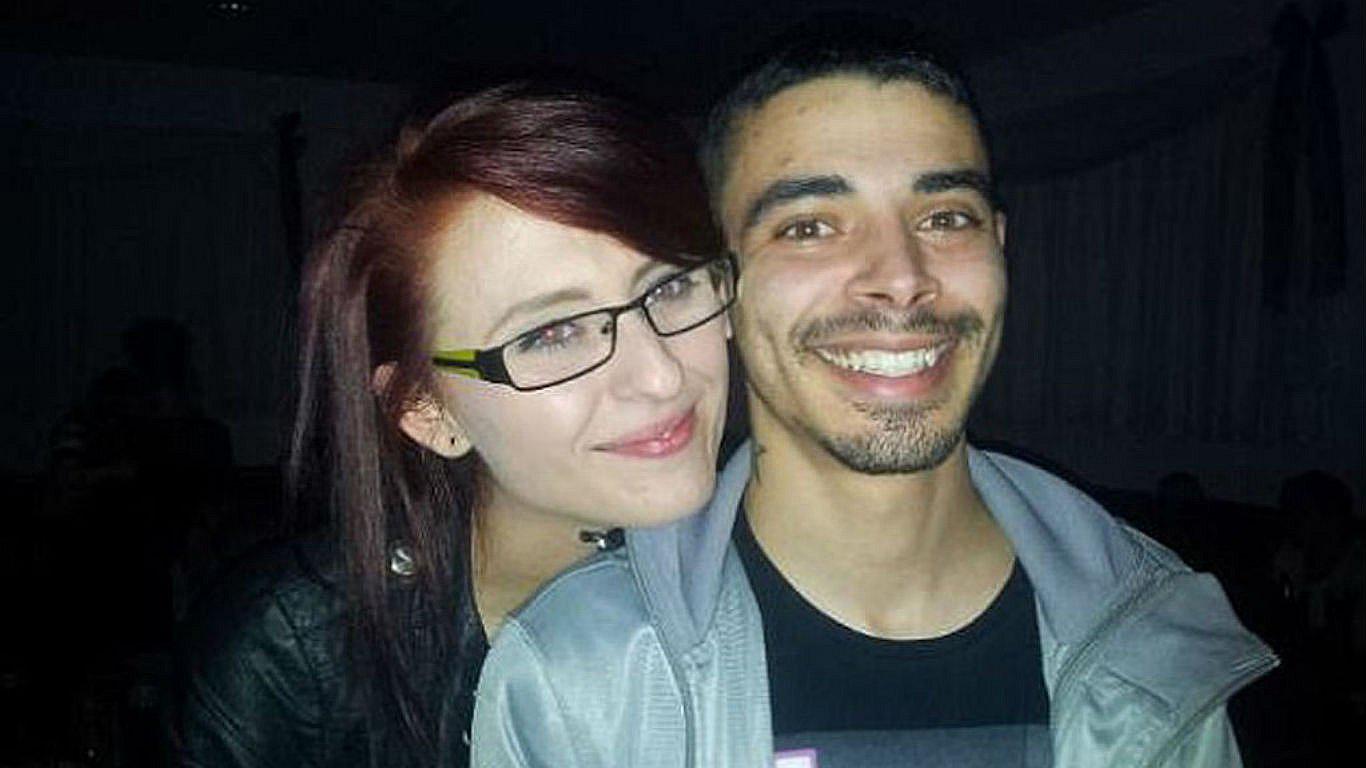 Joven falleció tras contraer infección en el brazo durante juego sexual