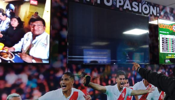 Emocionado hincha lanzó una silla contra televisor al producirse el gol de Perú. (Foto: Difusión)