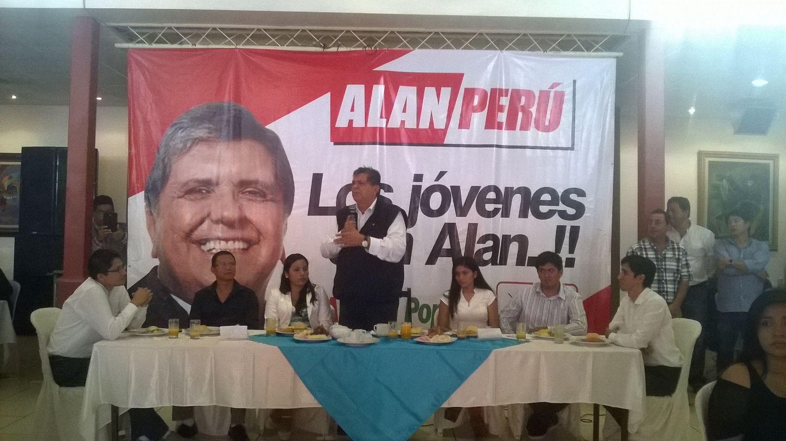 Alan García a César Acuña: "No podemos omitir la fuente y menos copiar libros completos"