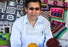 Ayacuchano Ezequiel Gómez fue reconocido como cultor de la textilería tradicional