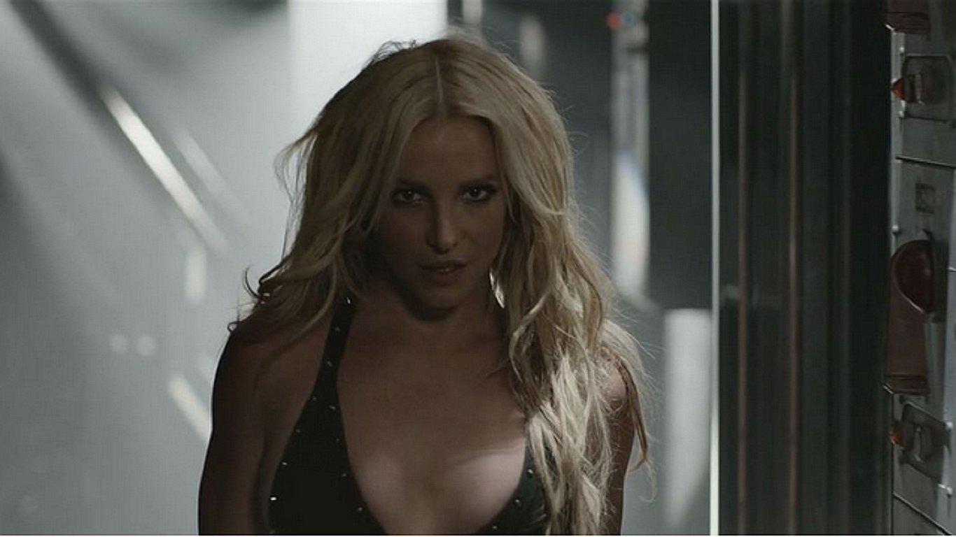 Britney Spears y su sensual baile que te dejará con la boca abierta