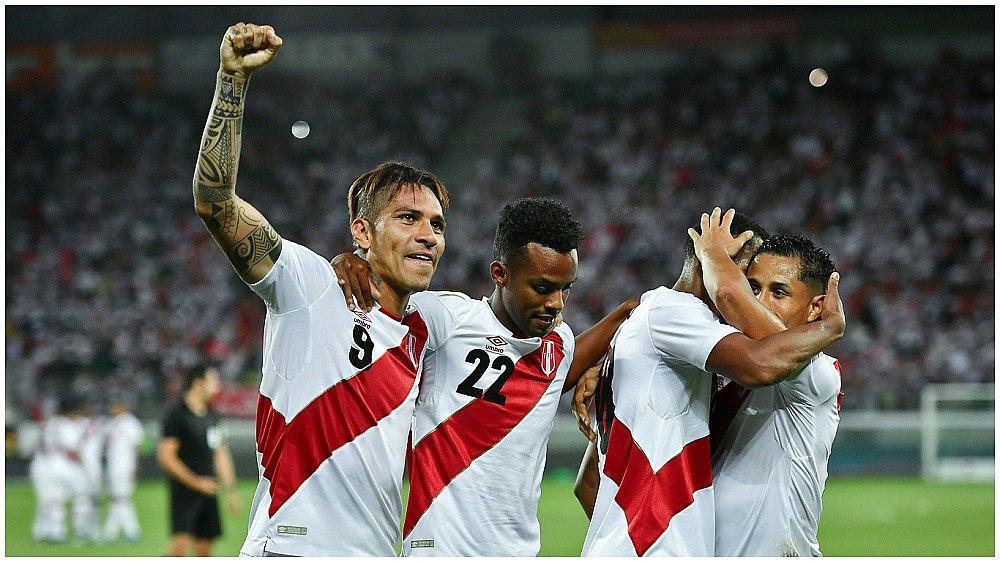 Con doblete de Paolo Guerrero, Perú venció a Arabia Saudita 3 - 0 y hace soñar a hinchas (VIDEOS)