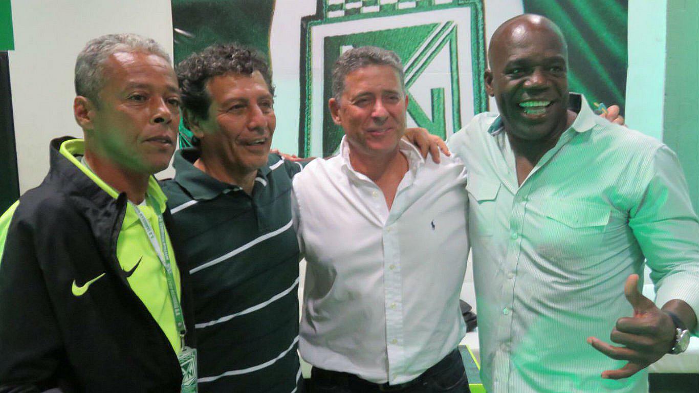 César Cueto será homenajeado en la final de la Copa Libertadores