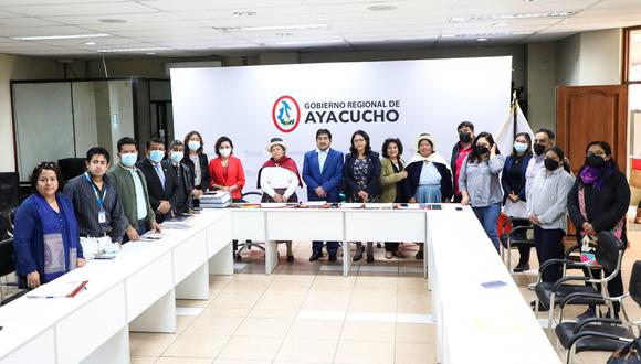 Dirigentes de Anfasep sostuvieron reunión con funcionarios del Gobierno Regional de Ayacucho