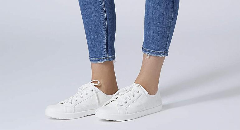 Estos trucos te ayudarán a mantener tus zapatillas blancas