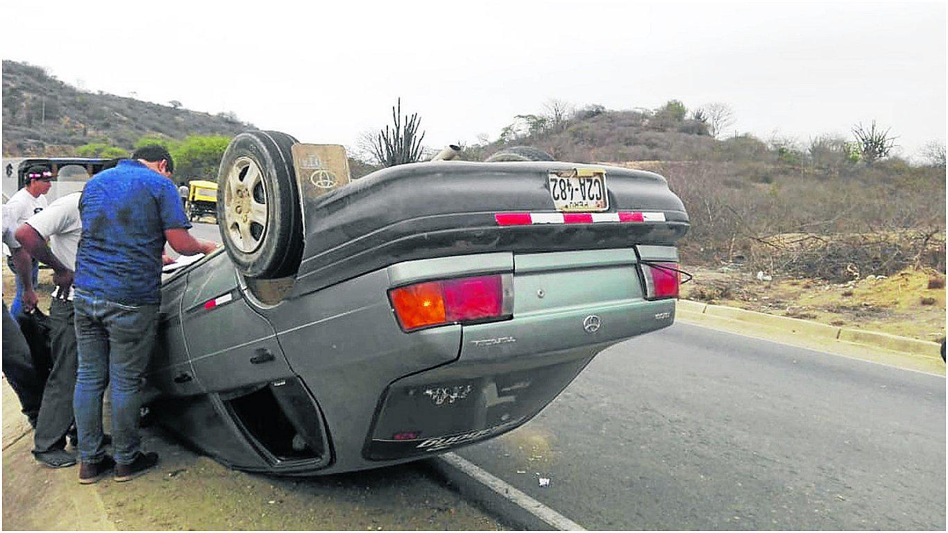 Un hombre se debate entre la vida y la muerte tras despiste de su vehículo en Garbanzal 