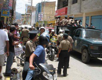 Intervienen a 98 personas sin DNI