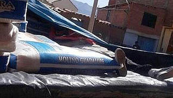 Estibador halla súbita muerte cuando descargaba sacos de arroz en Cusco