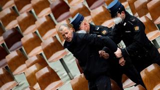 Esto dijo el papa Francisco luego de ser interrumpido a gritos en una audiencia (VIDEO)