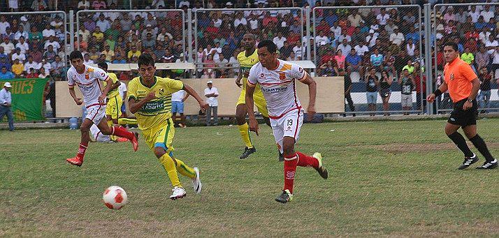 Comercial Aguas Verdes vence 2 a 0 a Atlético Grau y lo elimina de la Copa Perú