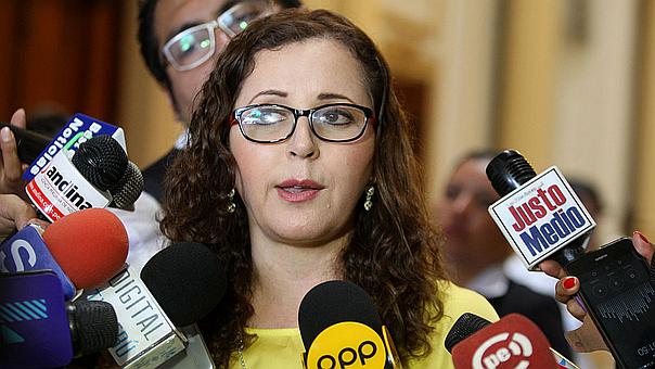 Bartra tras sesión con Venecia: Dictamen se presentará en los próximos días