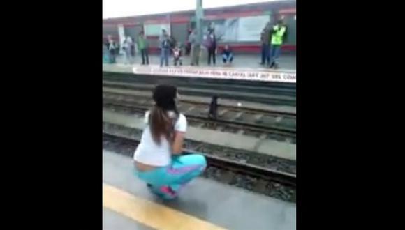 ​Metro de Lima: Joven que salvó a perro de vías del tren debería ser sancionada