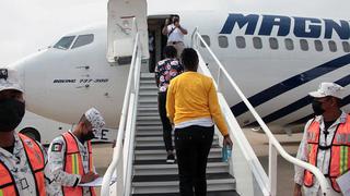 México inició vuelos de repatriación voluntaria de migrantes haitianos