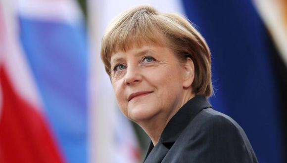 Canciller Merkel califica de "casi histórica" la goleada a Brasil