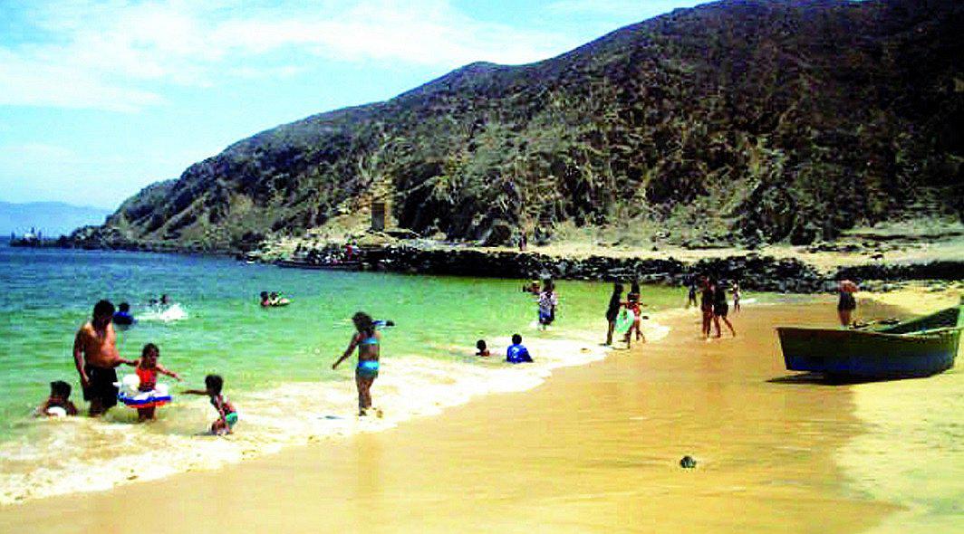 Nuevo Chimbote: Trabajador salva de morir en Caleta Colorada 