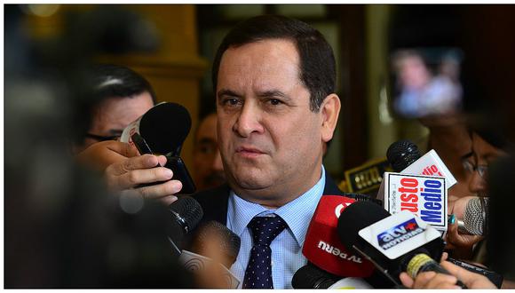  Luis Iberico sale en defensa del viceministro Juan Carlos Gonzáles Hidalgo