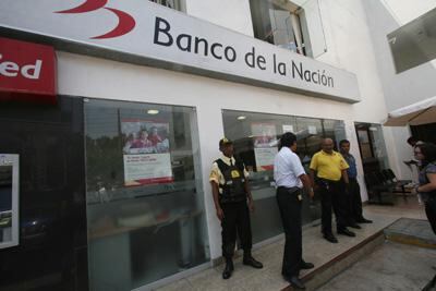 Delincuentes no entraron a bóveda de agencia del Banco de la Nación asaltada