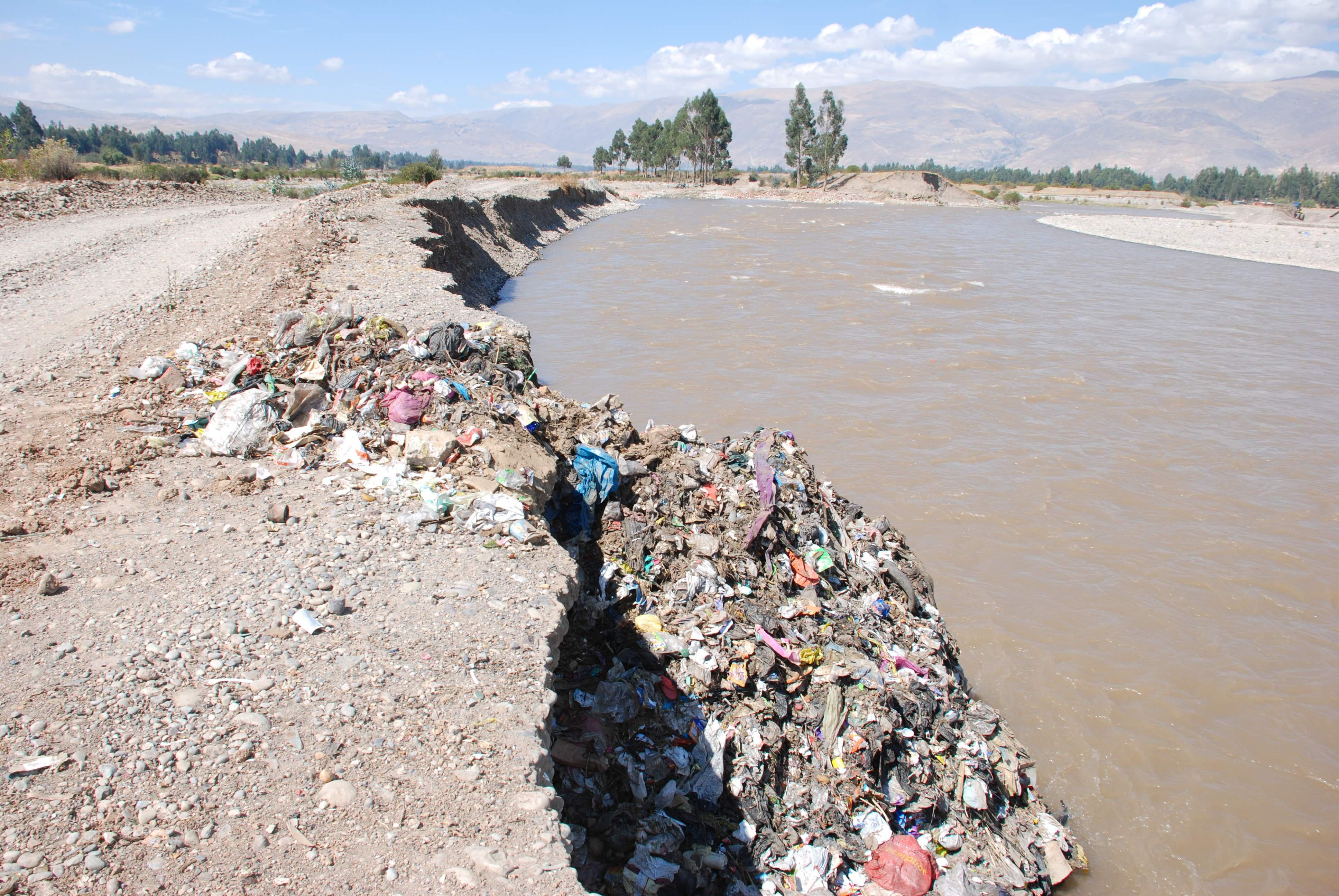 En la región Junín 23 botaderos contaminan el río  Mantaro