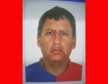 Policía captura a
 "Los topos de Puelles"